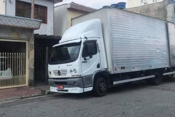 Foto 1 de Bove Transportes